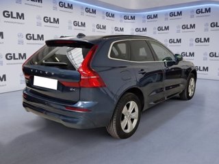 VOLVO XC60 B4 (d) AWD Geartronic Momentum Pro