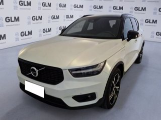 VOLVO XC40 T4 Recharge Plug-in Hybrid R-design