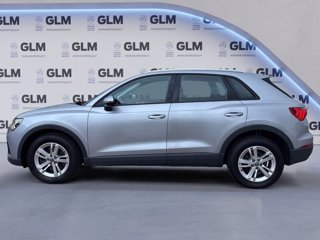 AUDI Q3 40 TDI quattro S tronic Business