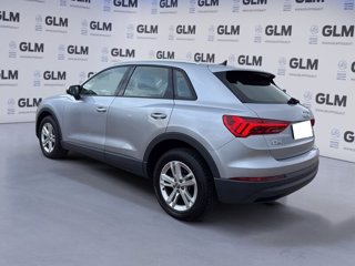 AUDI Q3 40 TDI quattro S tronic Business