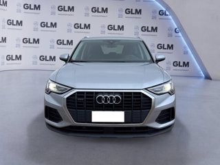 AUDI Q3 40 TDI quattro S tronic Business