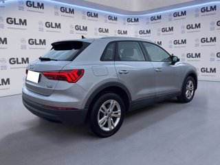 AUDI Q3 40 TDI quattro S tronic Business