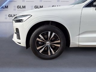 VOLVO XC60 B4 (d) Geartronic Momentum Pro