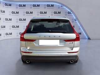 VOLVO XC60 B4 (d) AWD Geartronic Business