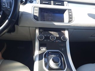 LAND ROVER Range Rover Evoque 2.2 TD4 5p. Pure