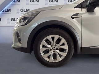 RENAULT Captur 1.6 e-tech hybrid zen 145cv auto
