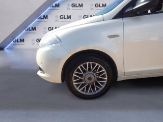 LANCIA Ypsilon 1.2 69 CV 5 porte Gold