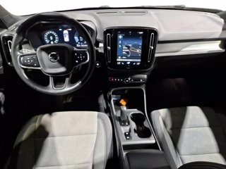 VOLVO XC40 Recharge T4 Plug-in Hybrid auto Recharge Inscription Expression